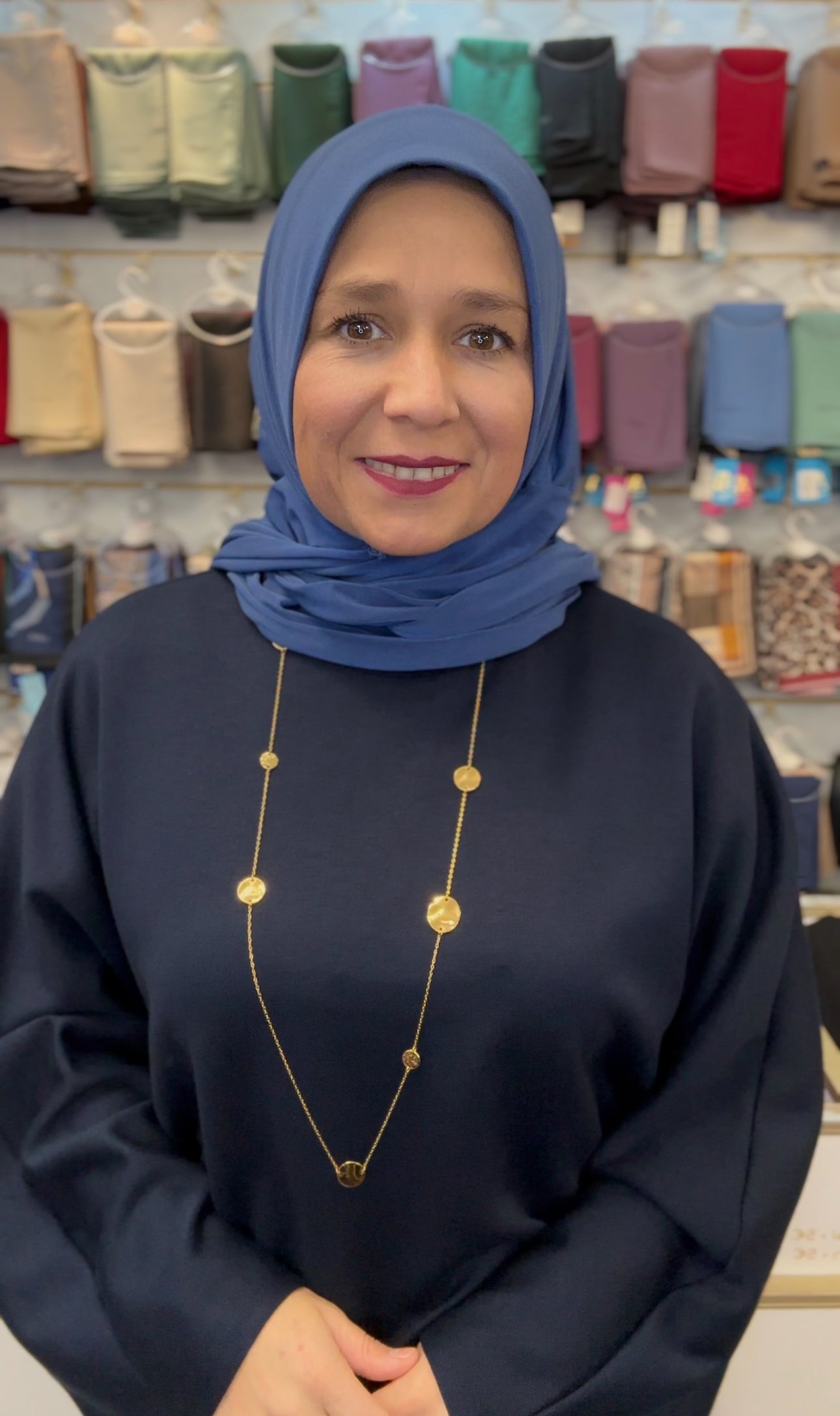 Emina fertig Hijab
