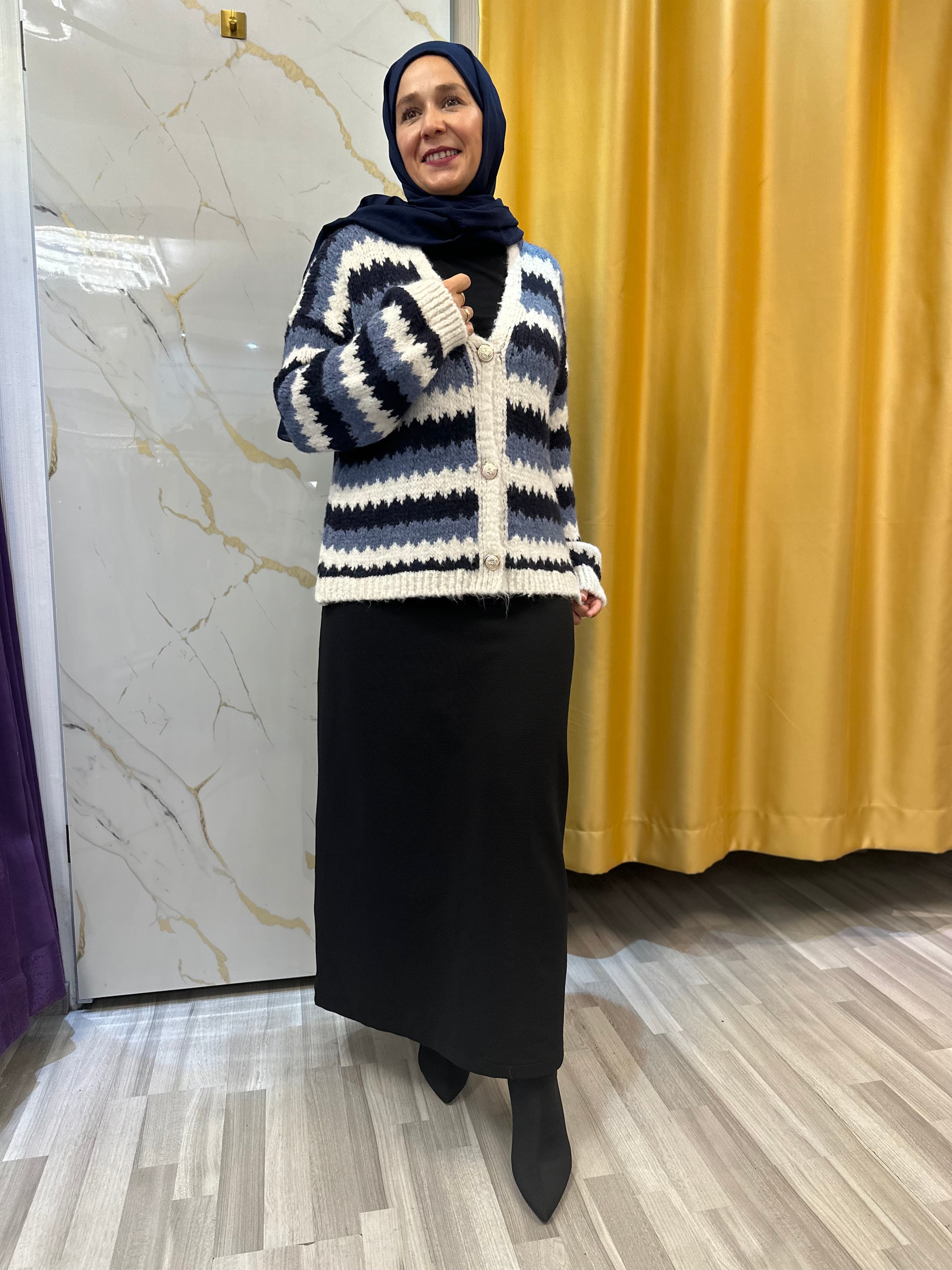 Color Cardigan