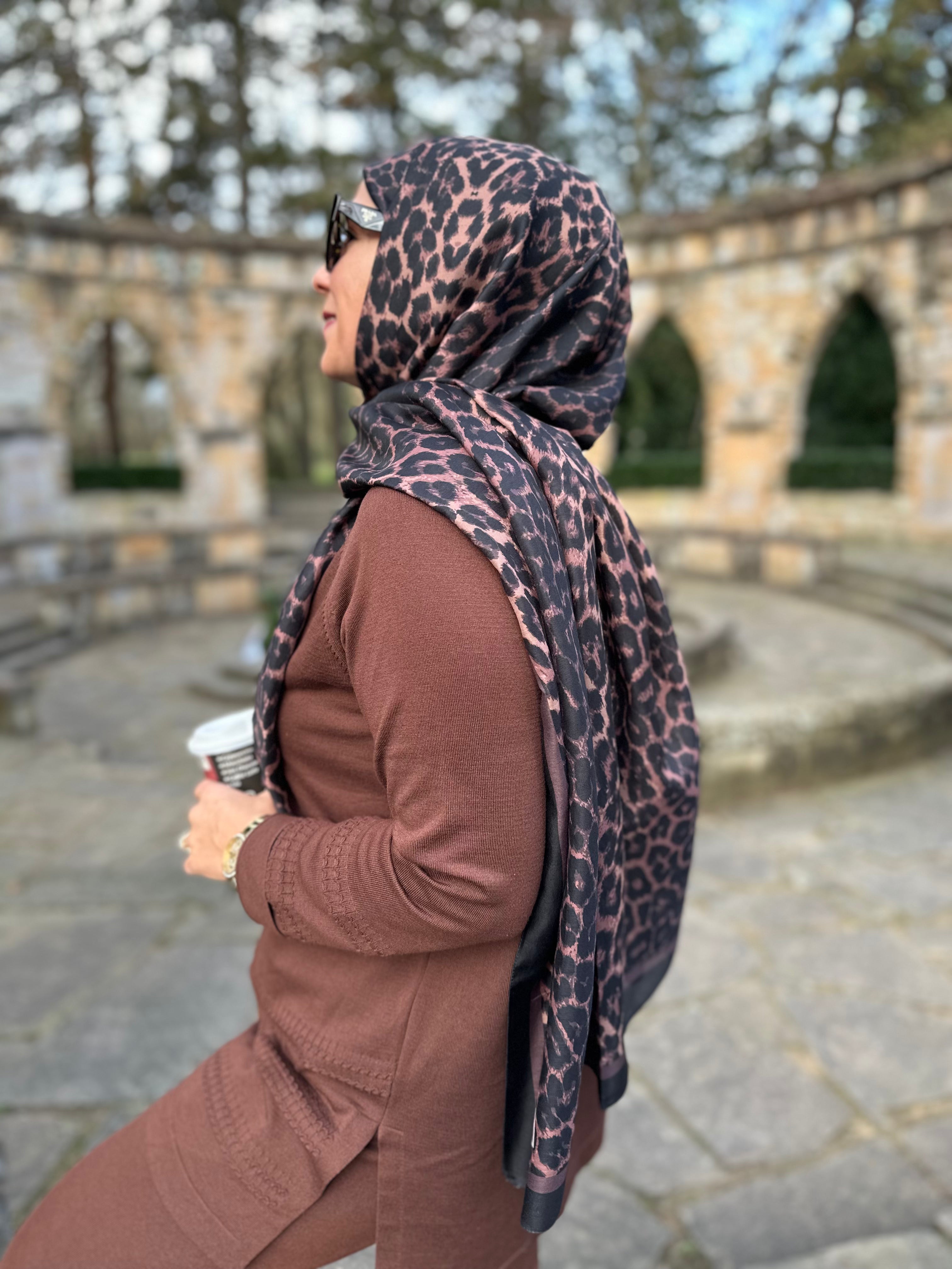 Nahara - Leopard Hijab