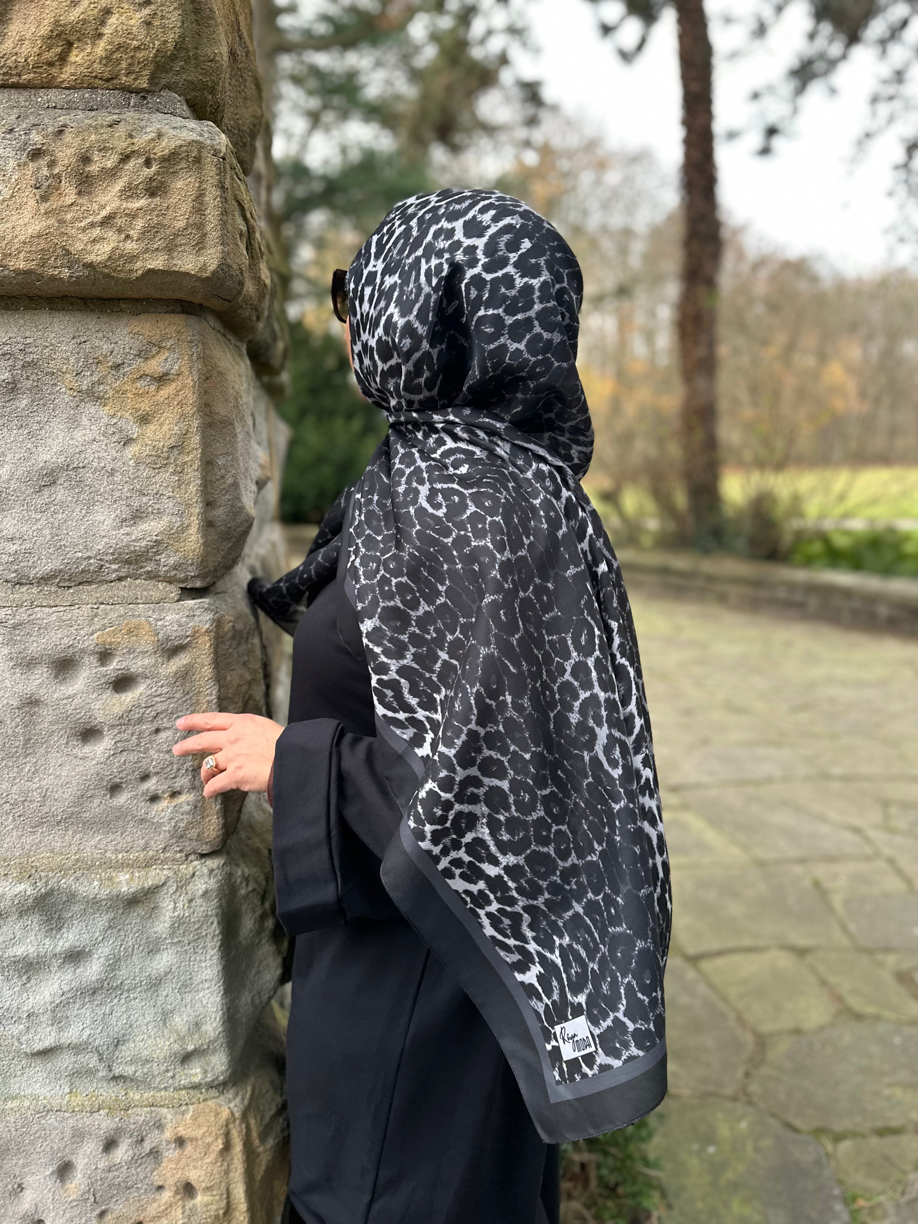 Nahara - Leopard Hijab