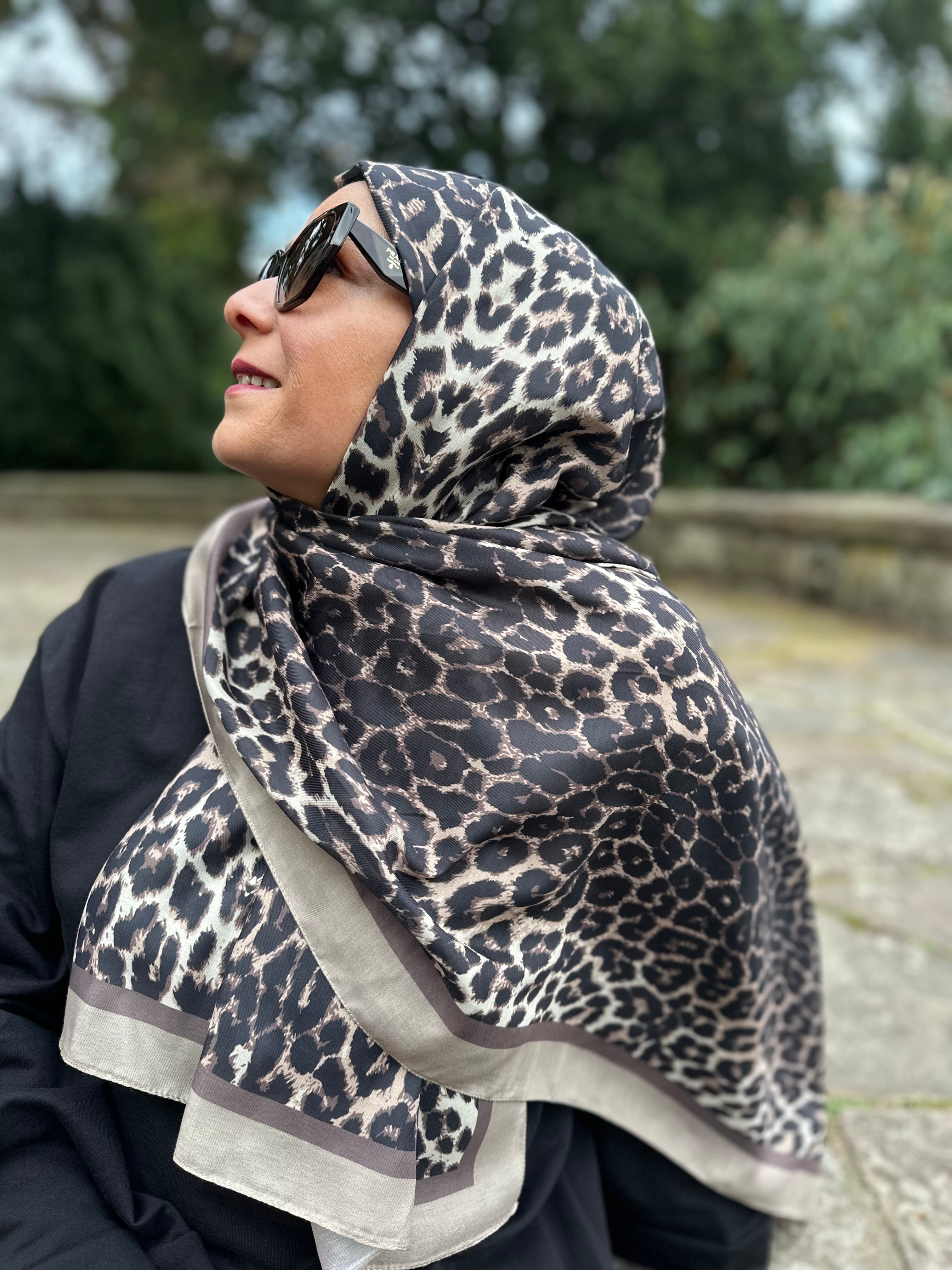 Nahara - Leopard Hijab