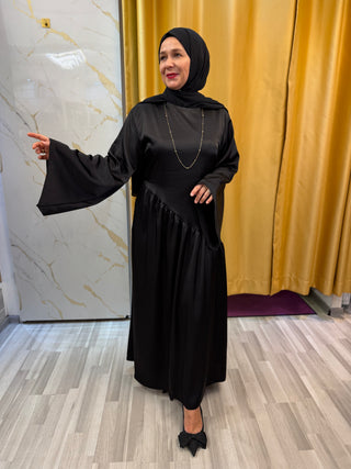 Satin- Kleid
