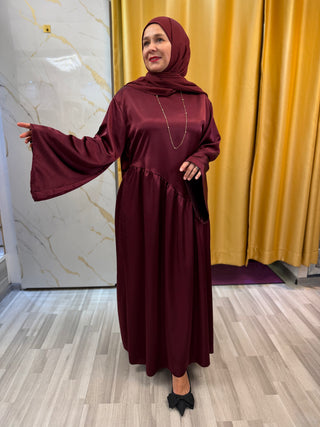 Satin- Kleid