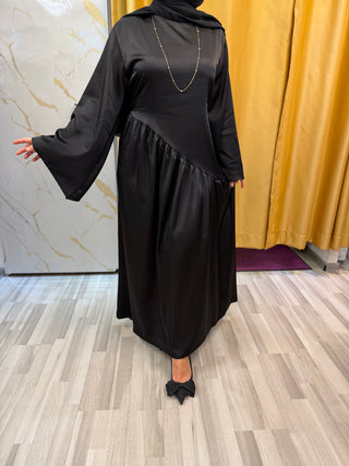 Satin- Kleid