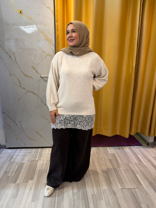 Longpullover mit Spitzendetail