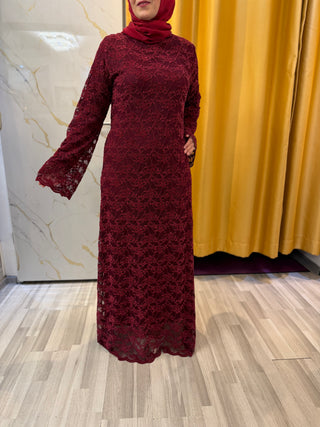 Elegantes Spitzenkleid